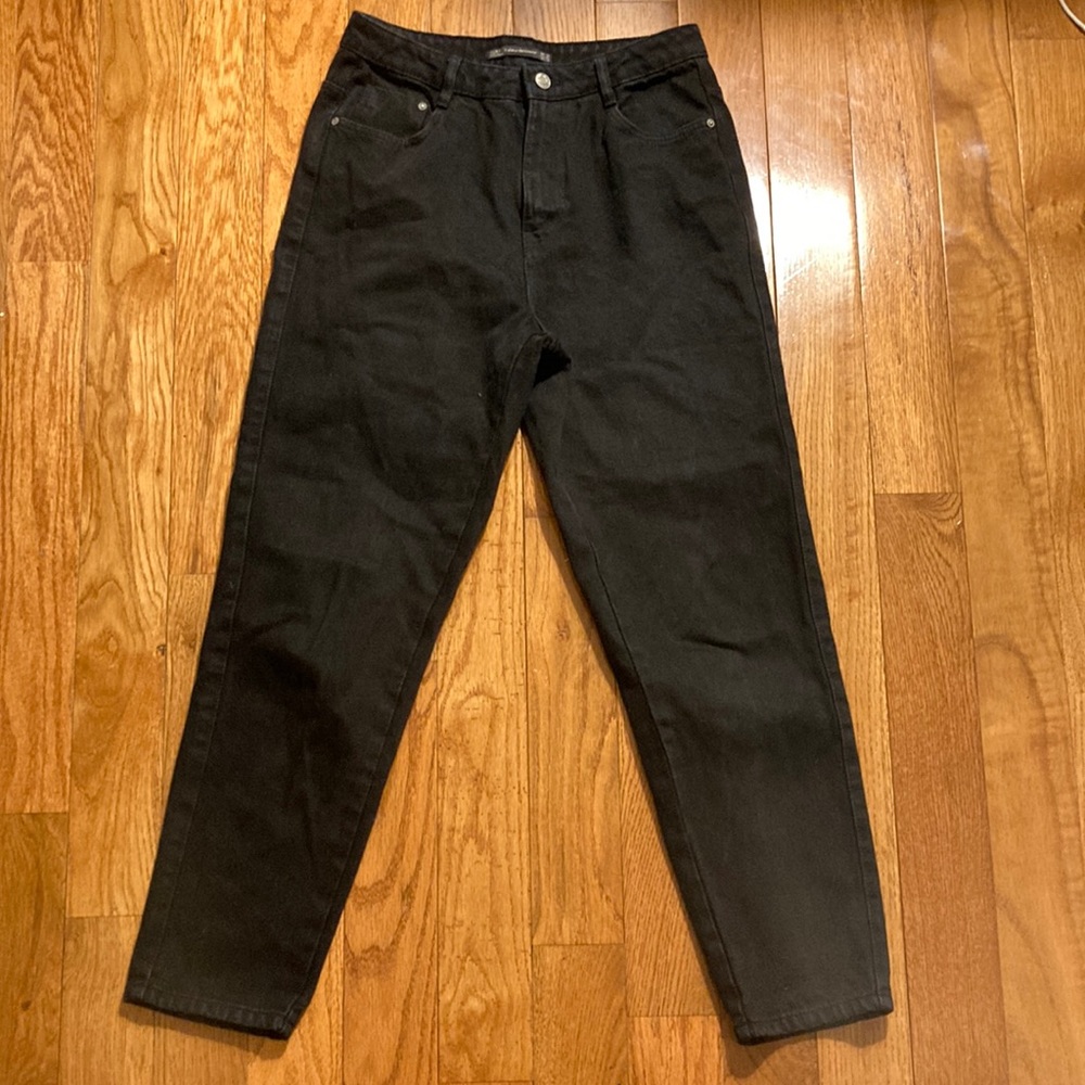 Zara Trafaluc Black Jeans (size 6)